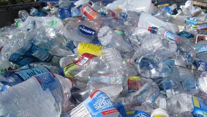 有了它，塑料 24 小時(shí)就能降解 塑料制品環(huán)保新希望